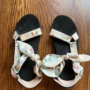 Loeffler Randall Maisie sport sandals size 9